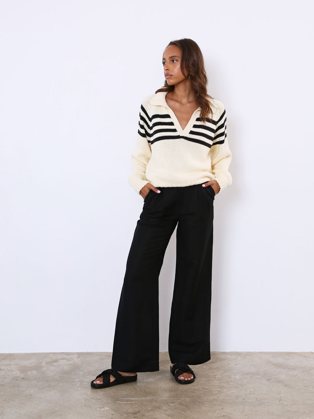 Air Linen Pleated Trouser