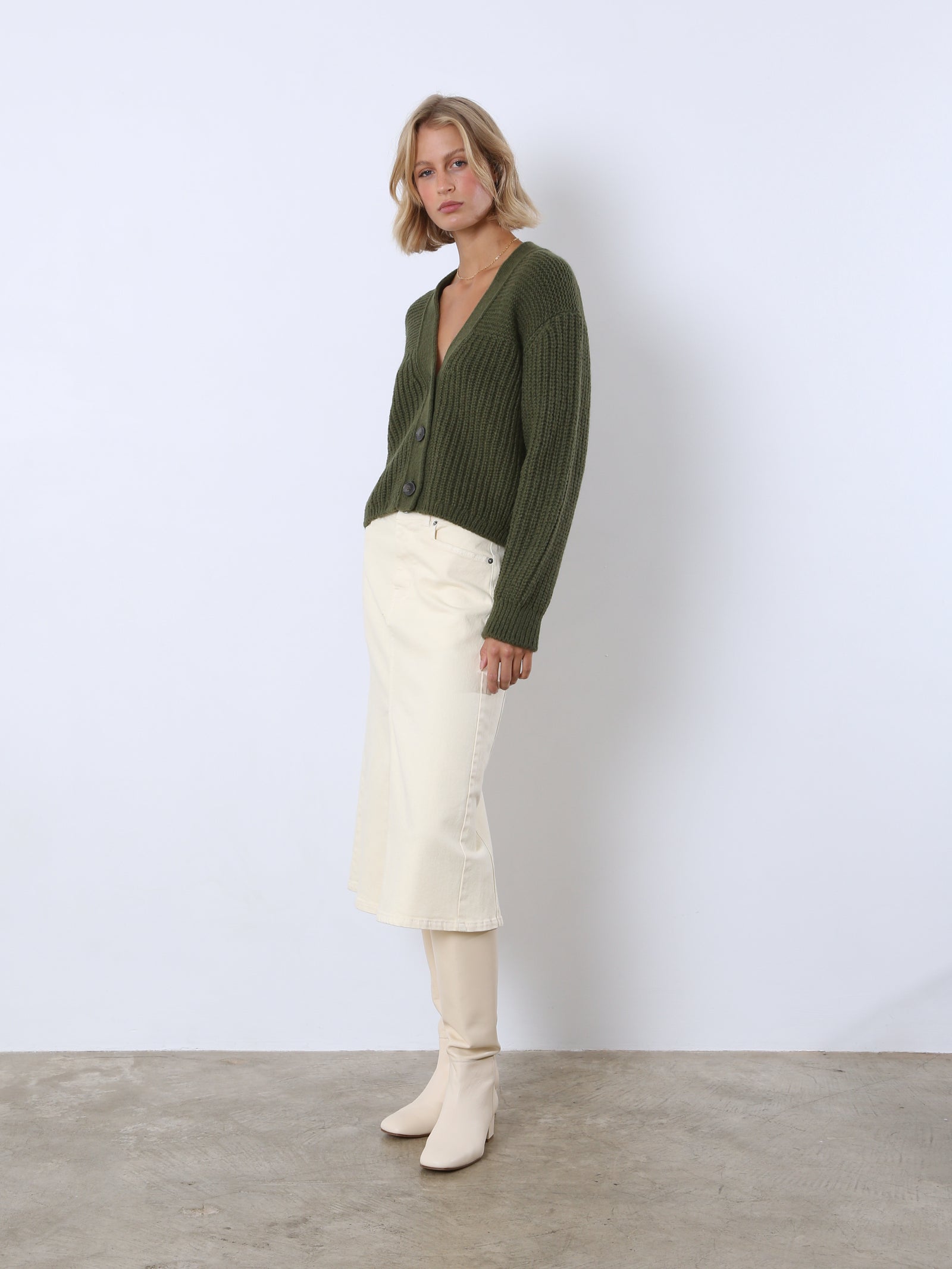 V Cardigan Long Sleeve