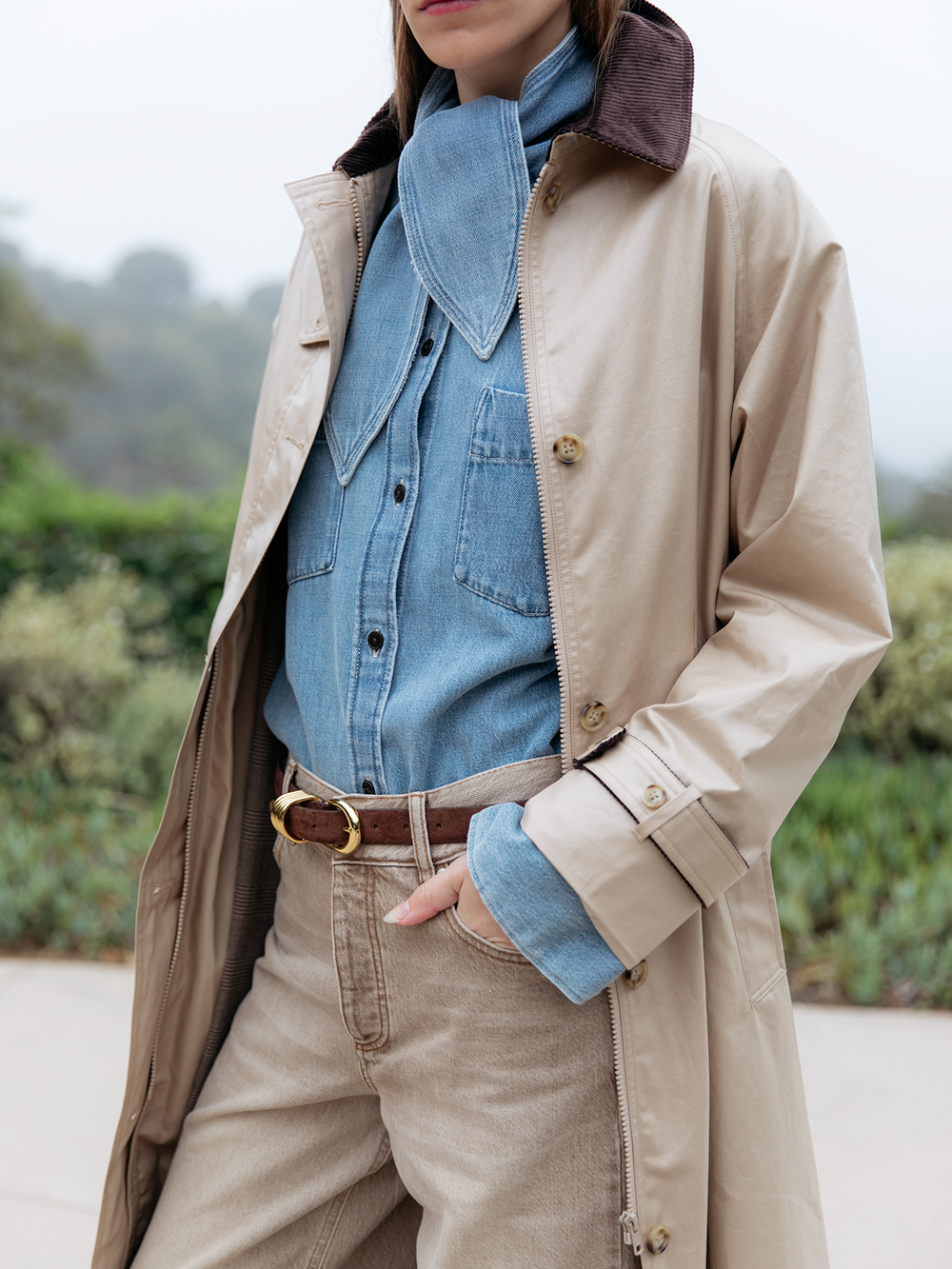 Hollyhock Suede Chocolate/Gold